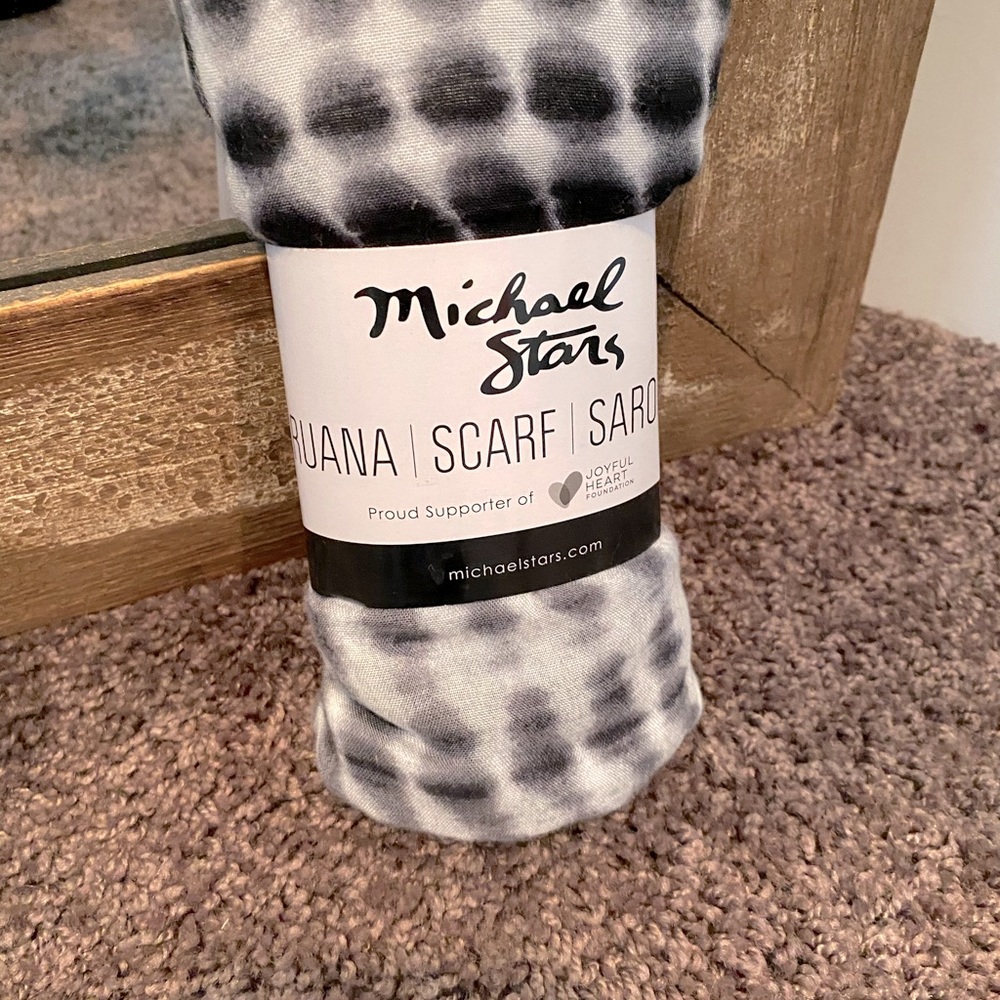 Michael Stars Scarf